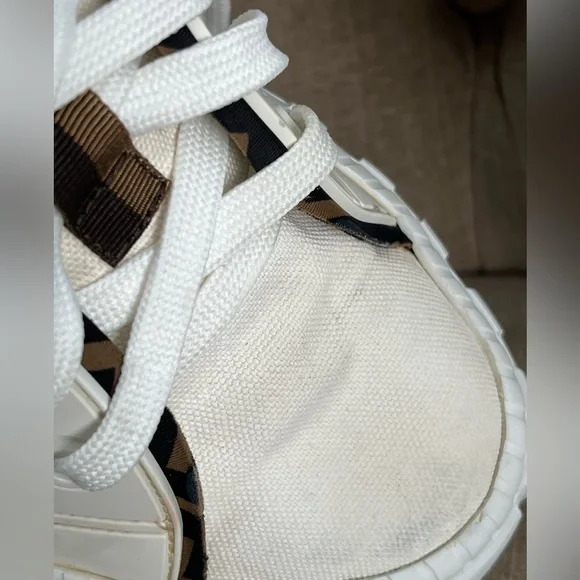FENDI FORCE White Canvas Women's Sneakers - Picture 9 of 15